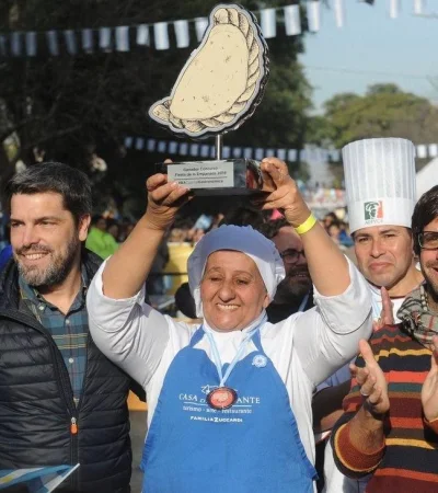 la-mendocina-maria-del-carmen-hace-las-mejores-empanadas-del-argentina-maipu