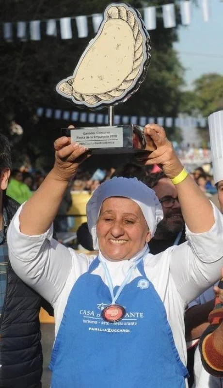 la-mendocina-maria-del-carmen-hace-las-mejores-empanadas-del-argentina-maipu