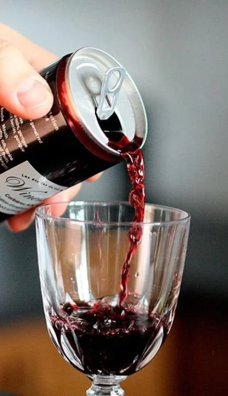 vino-en-lata-bodega-mendoza-fecovita-estancia-mendoza-mendocina-noviembre-2019