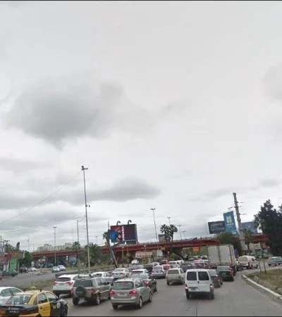 acceso-este-tiempo-clima-nublado-mendoza-ciudad-ingreso-costanera