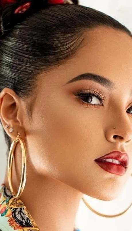 becky-g-maquillaje-instagram-foto-polemica-salvaje-cosmeticos-marca-55