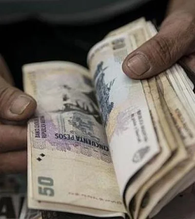 ahorro-moneda-argentina