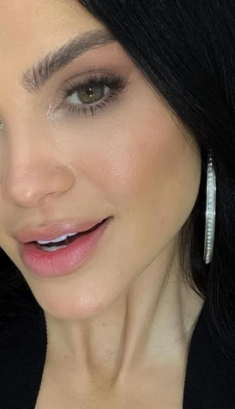 natti-natasha-tatuajes-significado-cintura-2