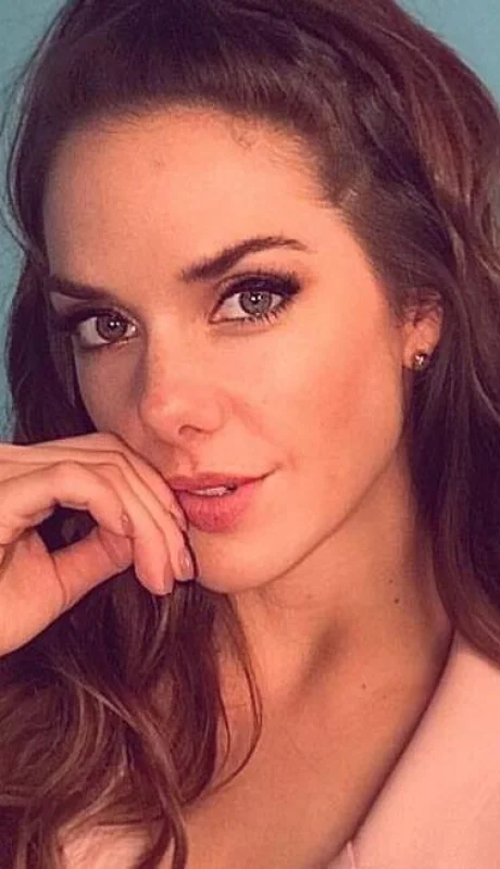 julieta-nair-calvo-bikini-amarilla-verano-2019-novio-99