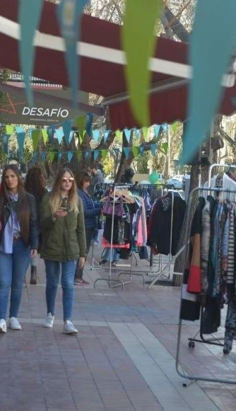 Día-del-Empleado-de-Comercio-Mendoza-comercios