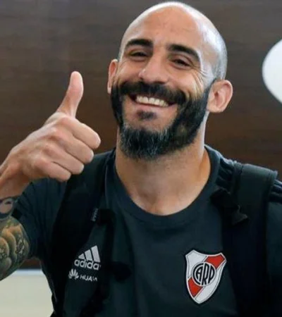 Javier-Pinola-River-Plate-Marcelo-Gallardo