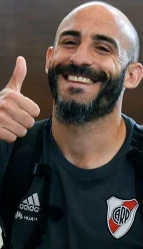 Javier-Pinola-River-Plate-Marcelo-Gallardo