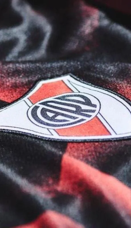 camiseta-river1