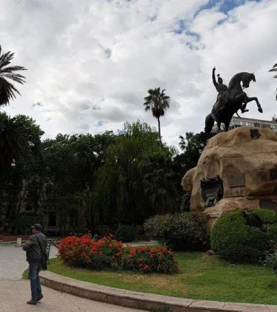 plaza-san-martin-mendoza-centro