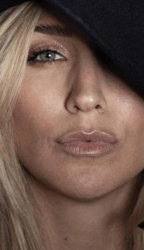 soledad-fandiño-topless-sensual-instagram-4