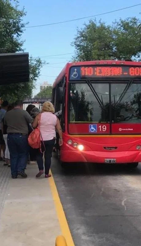 6bad9242-1494-487b-b625-0642fab2435a