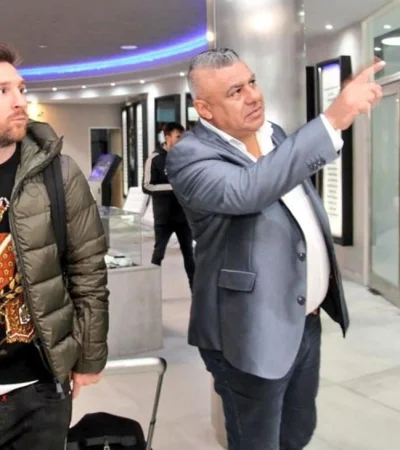 messi-se-sumo-a-la-seleccion-argentina-en-ezeiza-entrenamientos