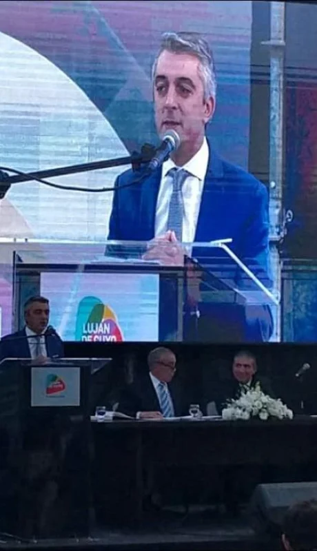 WhatsApp-Image-2019-12-06-at-20.22.57