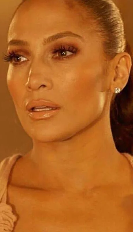 jennifer-lopez-fotos-instagram-moda-look-cuerpo-ropa-88