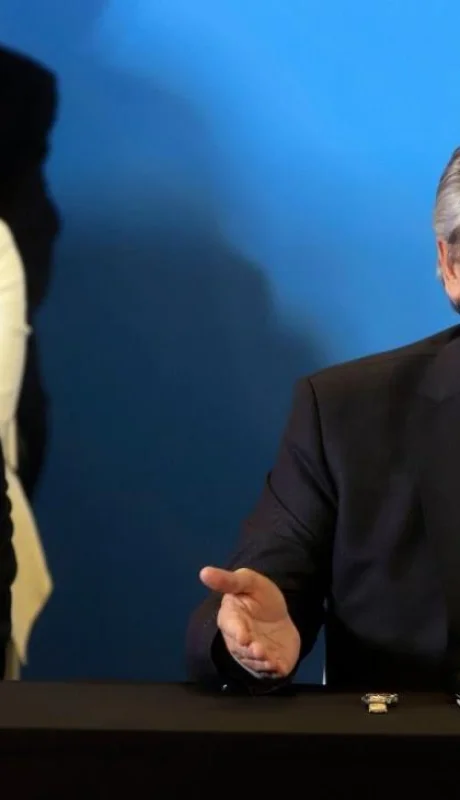 Santiago-Cafiero-Alberto-Fernández