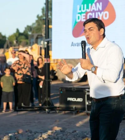 De-Marchi-y-hito-más-importante-de-la-gestión.-La-Relocalización-del-Bajo-Luján