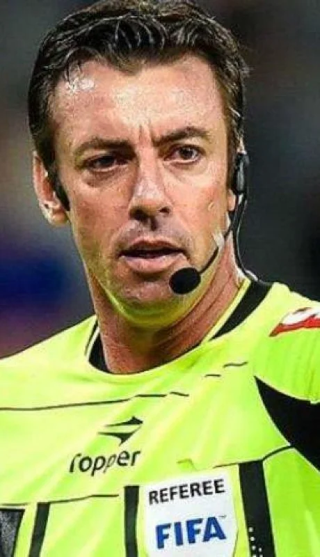 Raphael-Claus-copa-libertadores-superclásico