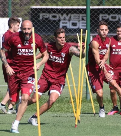 River-Plate-Javier-Pinola