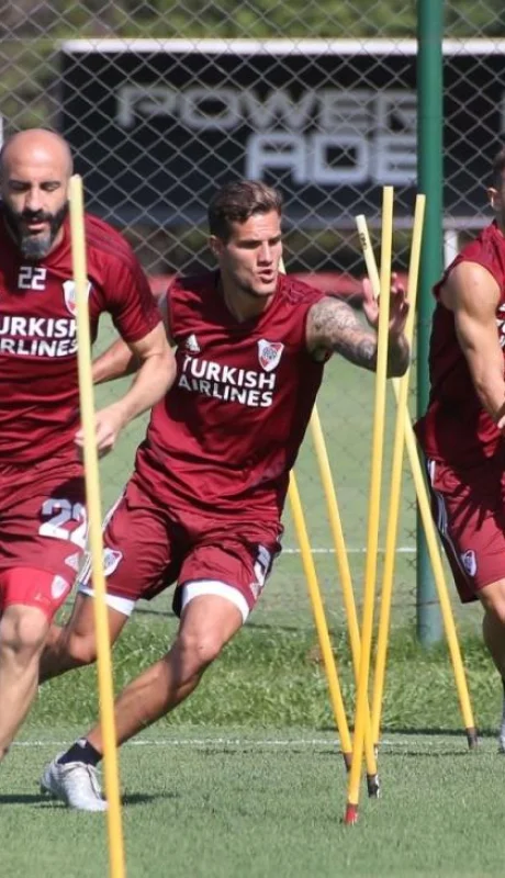 River-Plate-Javier-Pinola