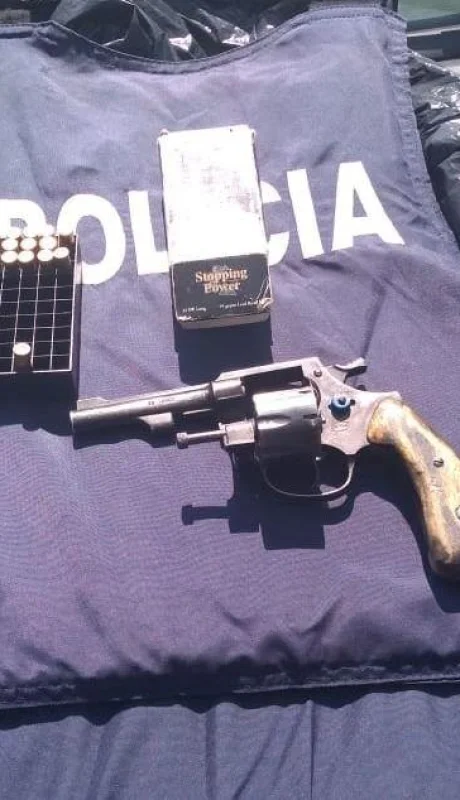 falsos-policías-fotos-detenidos-mendoza-policiales-3