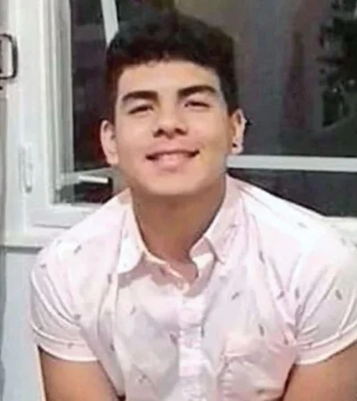 Báez-Gesell-rugbiers