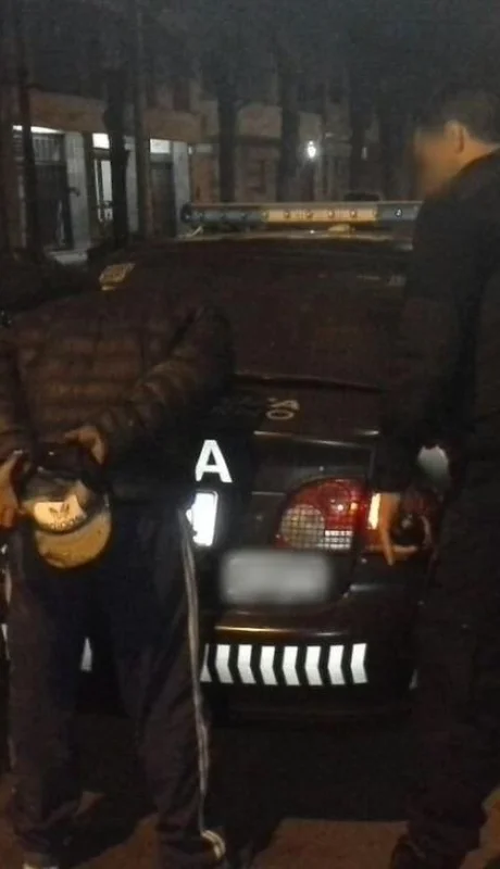 detenido-policiales-mendoza-el-monito-foto