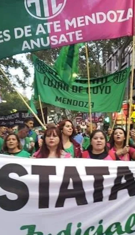 56169692_2296530117072887_4132696722818203648_n