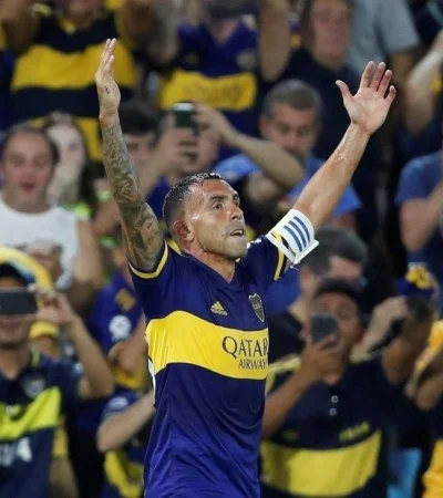Boca-Juniors-Carlos-Tevez
