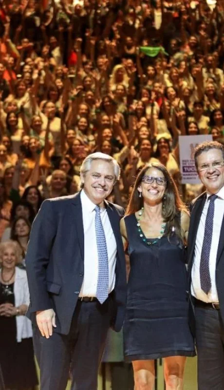 Alberto-Fernández-mujeres