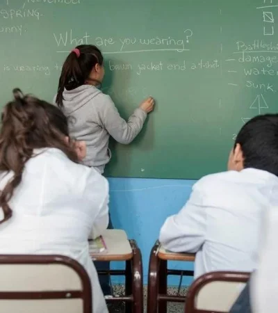 maestra-aula-escuela