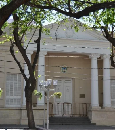 Edificio_Legislatura_de_Mendoza