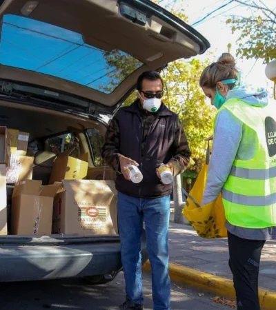 Distribución-gratuita-del-acohol-en-gel-en-luján