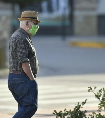 buenos-aires-un-hombre-a_667510