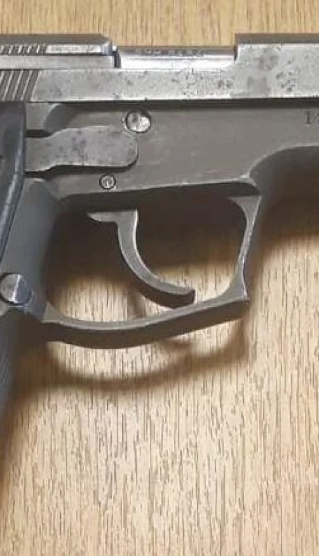 policiales-pistola-arma-godoy-cruz-detenidos