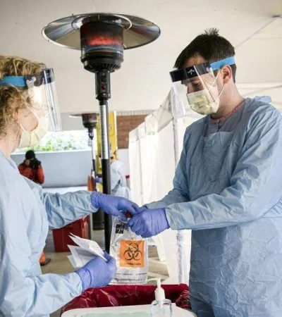 GettyImages_1212276863.0