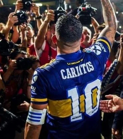 Carlitos-Tevez