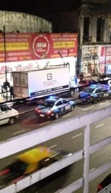 policía-detenidos-fiesta-prostitutas-fotos-videos