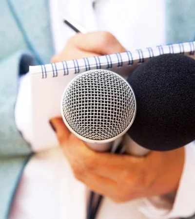 journalists-1400x700