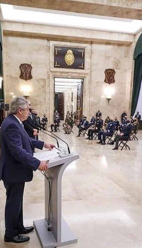 alberto-fernández-fuerzas-armadas