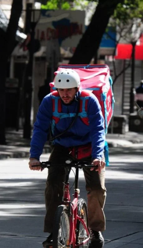 mendoza-un-ciclista-de-u_666861