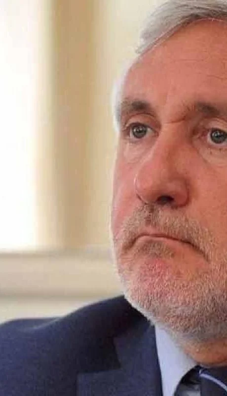 Julio-Conte-Grand-coronavirus