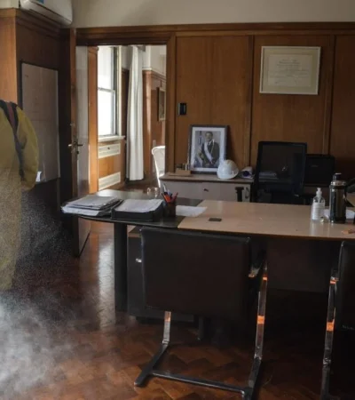 coronavirus-desinfección-mendoza-casa-gobierno-hoy