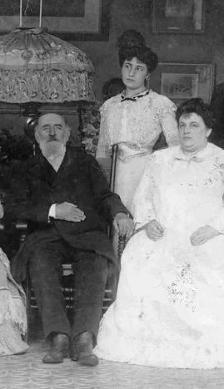 Luis_Saenz_Peña_y_familia_en_1904