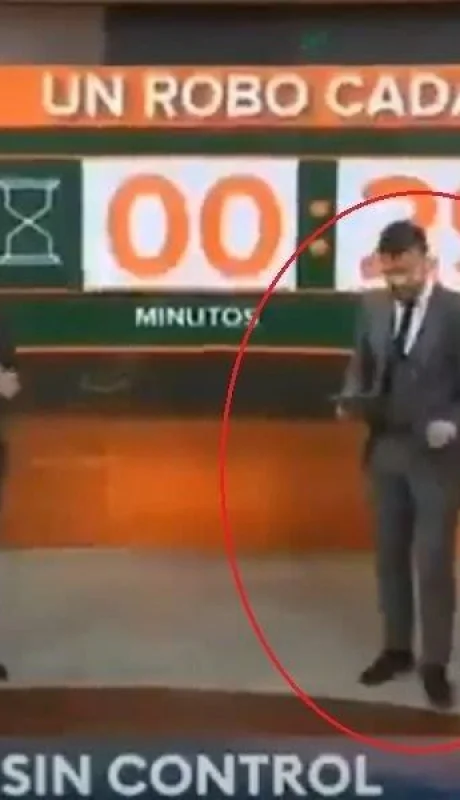 gesto-polémica-diego-leuco-tn-vivo-festejo-coronavirus