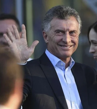 mauricio-macri-francia