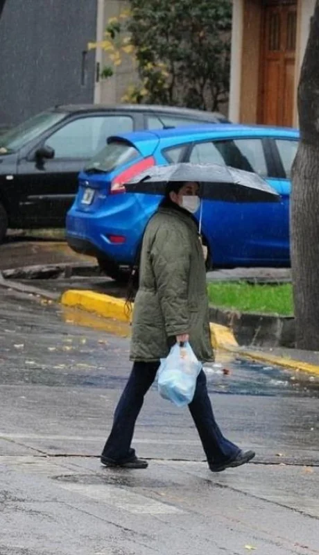 Seis provincias están bajo alerta de lluvias y tormentas hoy jueves 10 de abril.