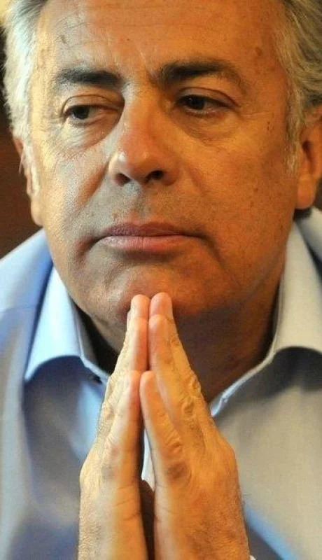 gobierno-nacional-alfredo-cornejo