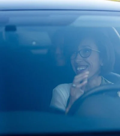 Uber-Socia-Conductora