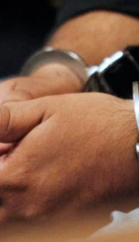 a_uno_775440-750x400