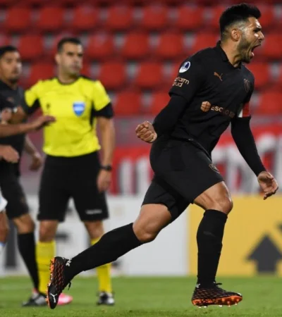 CA275FAE-7DF2-440D-A09F-63B7481B80F5